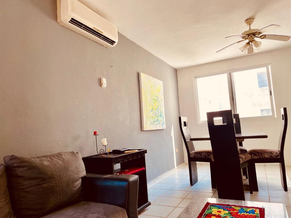Punta Me Apartments & Rooms In Punta Sam Ferry Beach カンクン エクステリア 写真