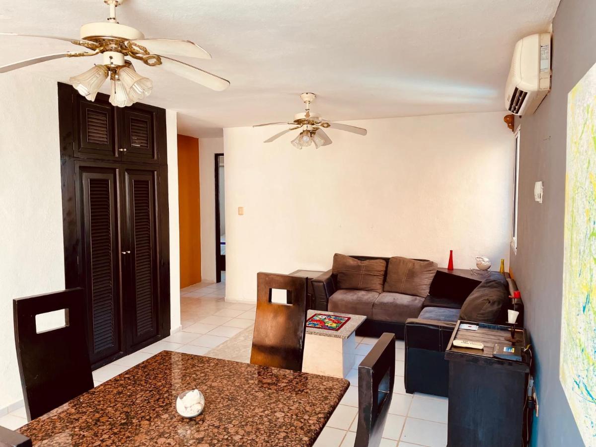 Punta Me Apartments & Rooms In Punta Sam Ferry Beach カンクン エクステリア 写真