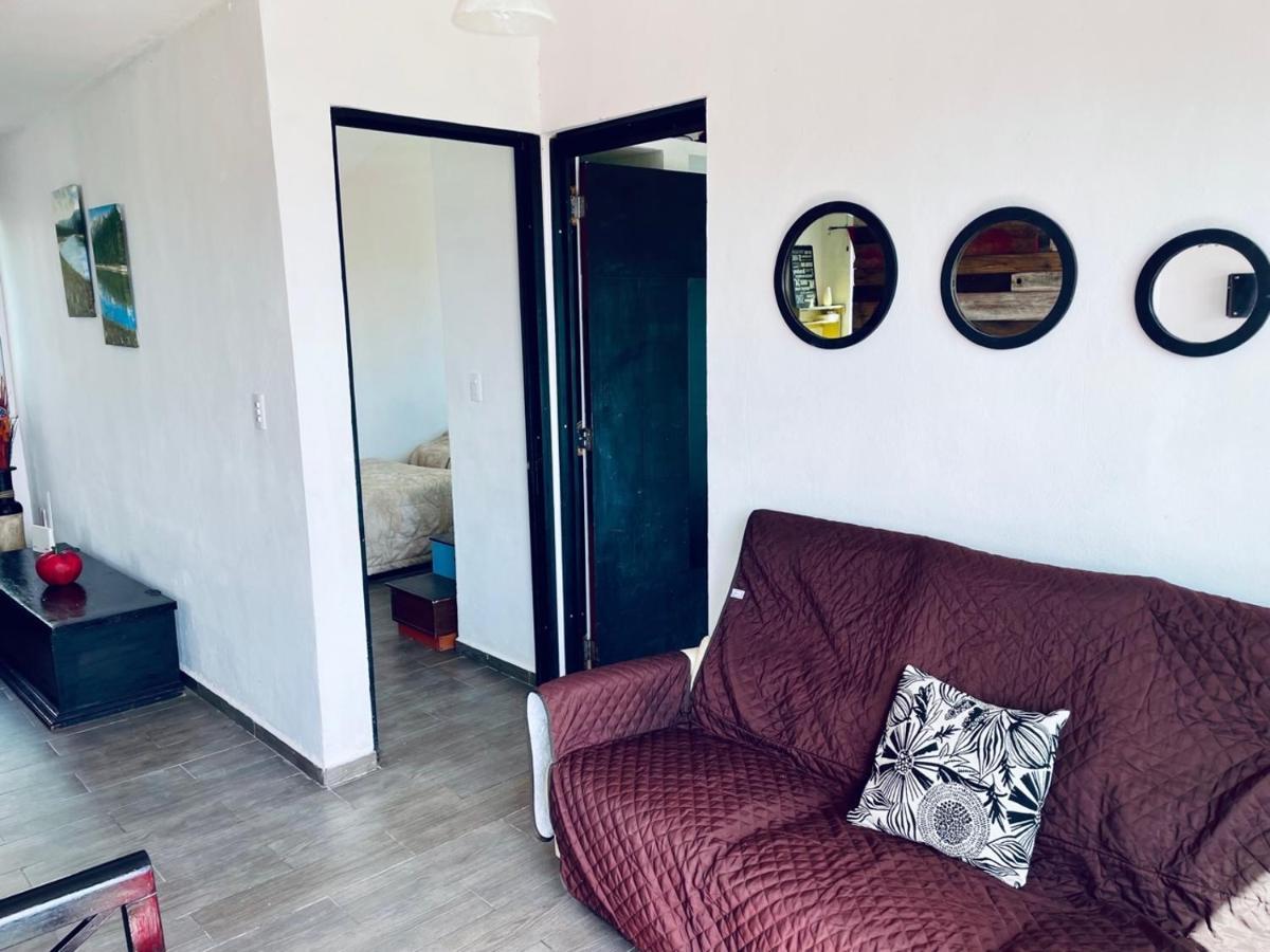 Punta Me Apartments & Rooms In Punta Sam Ferry Beach カンクン エクステリア 写真