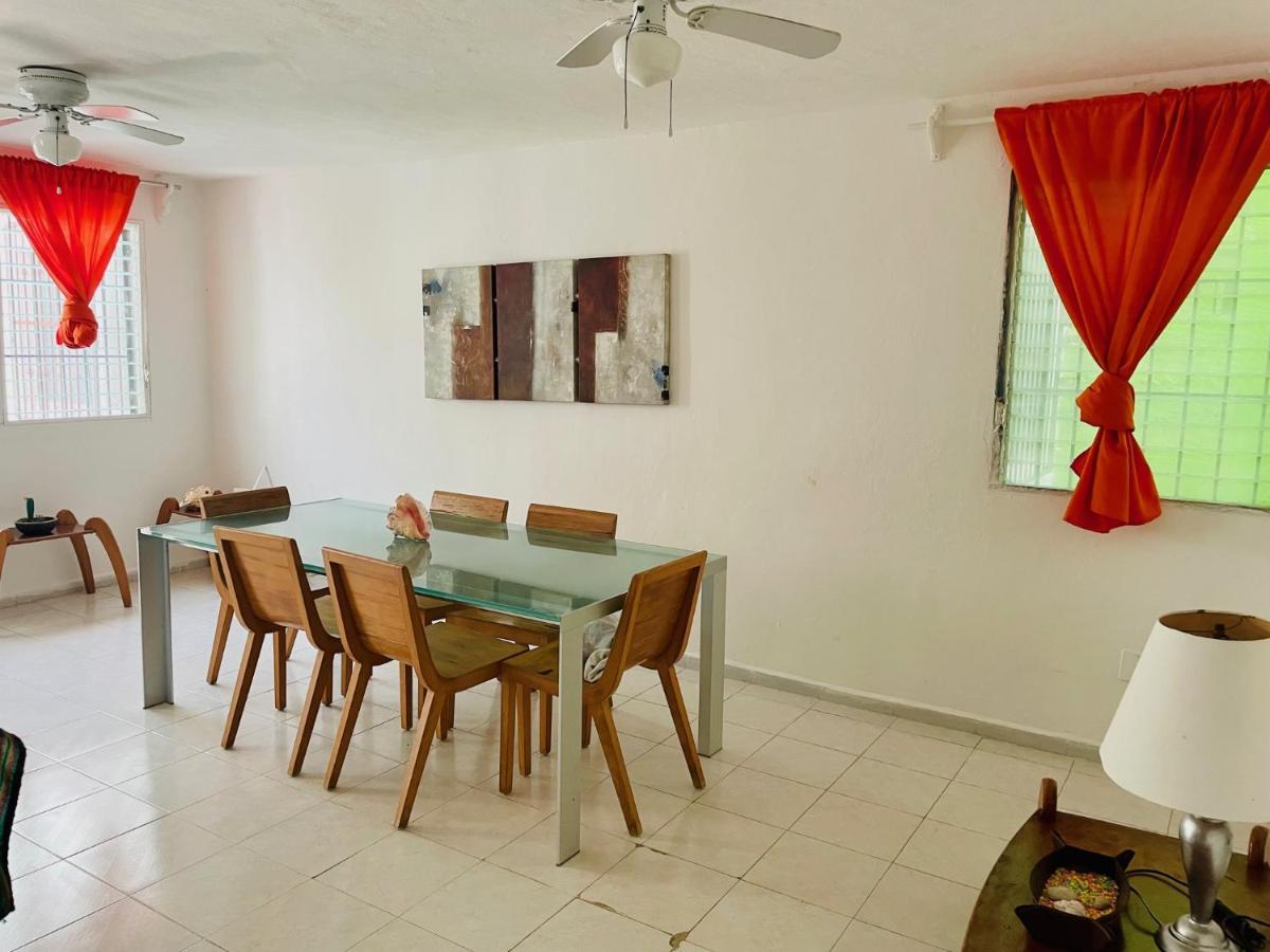 Punta Me Apartments & Rooms In Punta Sam Ferry Beach カンクン エクステリア 写真